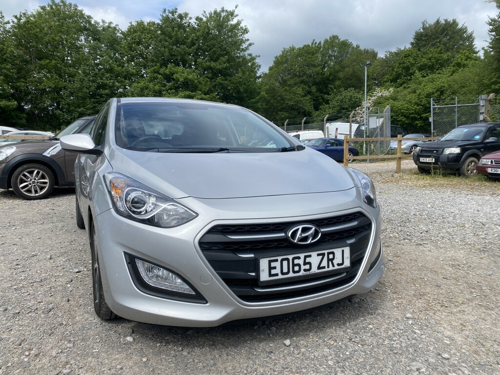 Hyundai I30 Hatchback 1.4 Blue Drive Se 201565 Silver