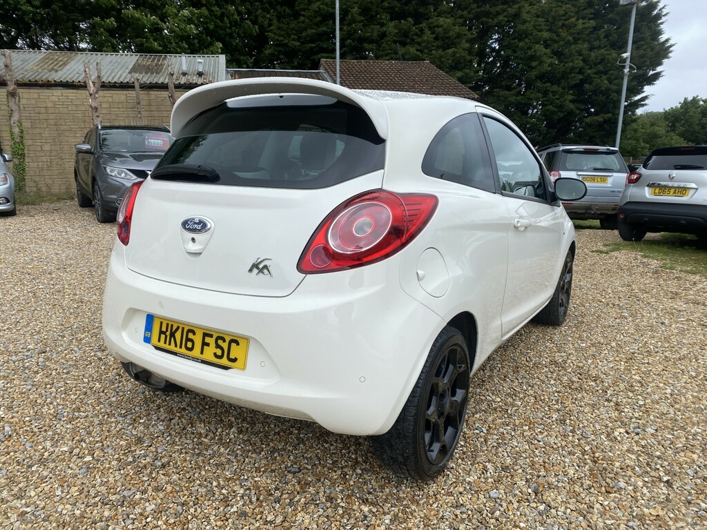 Ford KA Hatchback 1.2 Zetec White Edition 201616 HK16FSC White #3
