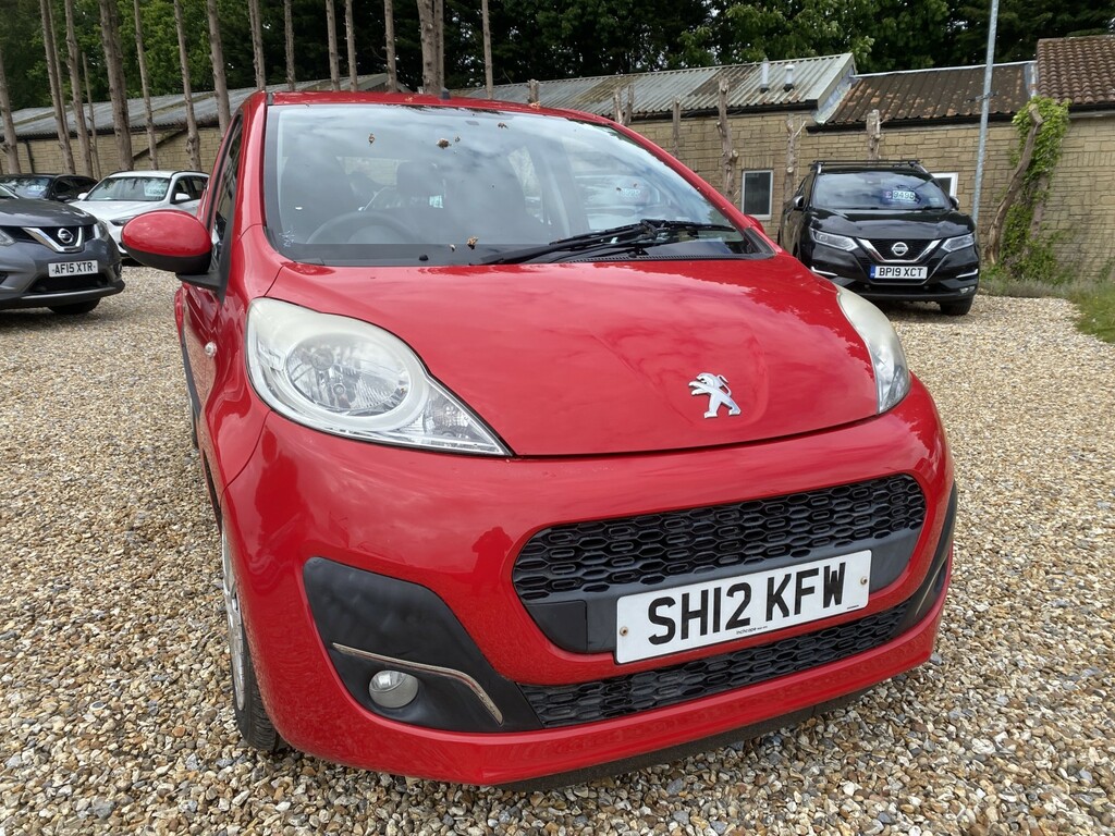 Peugeot 107 Hatchback 1.0 12V Active 201212 Red