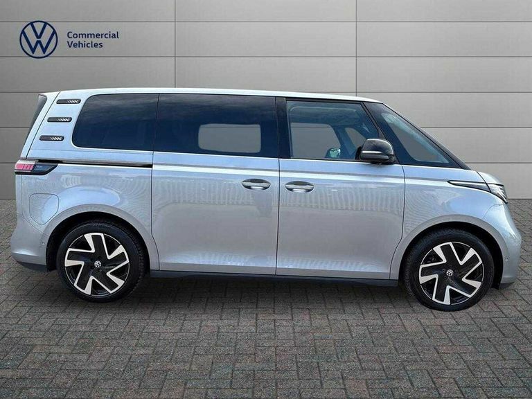 Volkswagen ID.Buzz 150Kw Style Pro 77Kwh DF73ZHV Silver #4