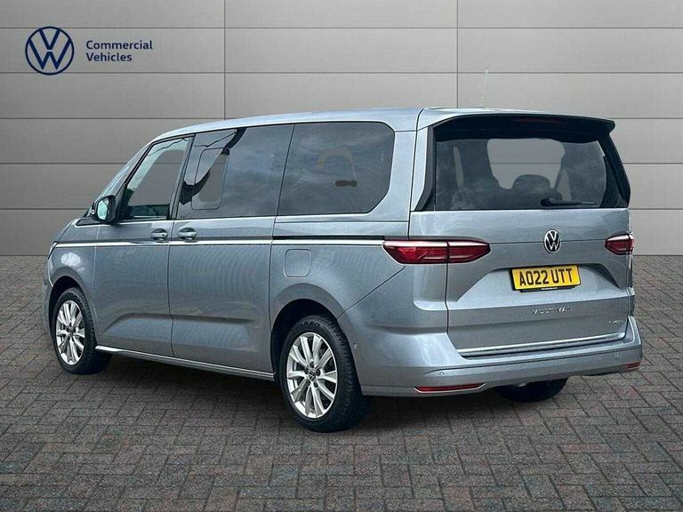 Volkswagen Multivan 1.4 Tsi Ehybrid Style Lwb Dsg AO22UTT Silver #3