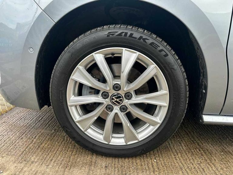 Volkswagen Multivan 1.4 Tsi Ehybrid Style Lwb Dsg AO22UTT Silver #5