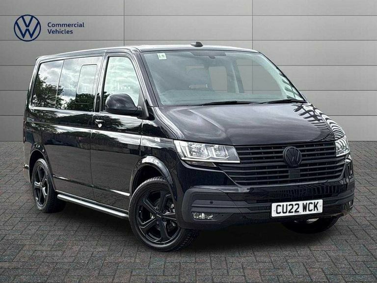 Volkswagen Transporter 2.0 Tdi 150 Highline Kombi Van Dsg Black