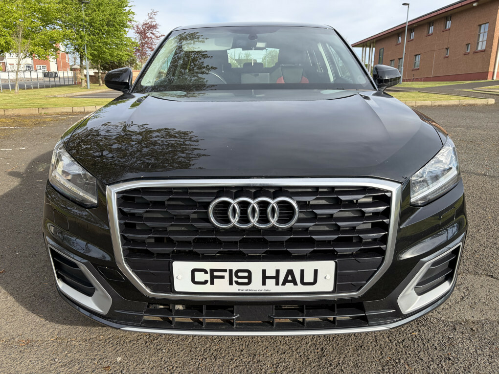 Audi Q2 Sport 30 Tdi CF19HAU Black #5
