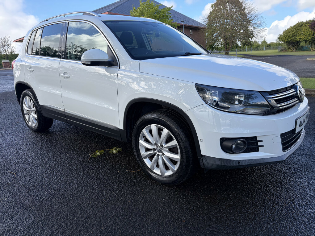 Volkswagen Tiguan Match Tdi Bluemotion Technology 4Motion AU14HNV  #4