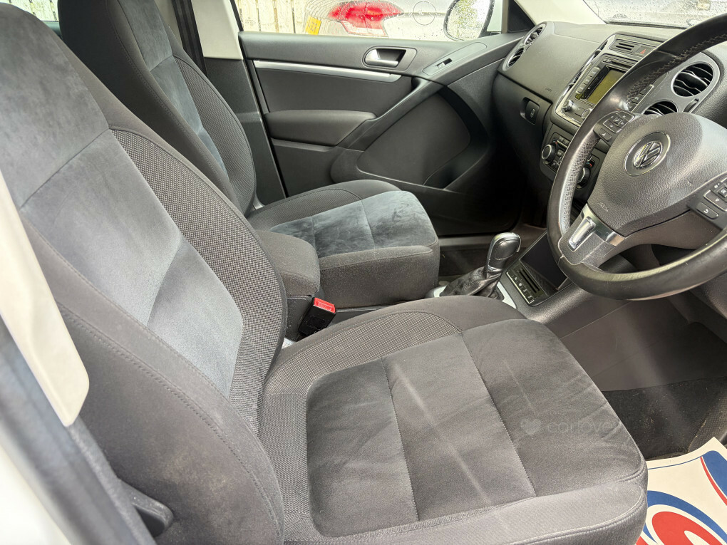 Volkswagen Tiguan Match Tdi Bluemotion Technology 4Motion AU14HNV  #6