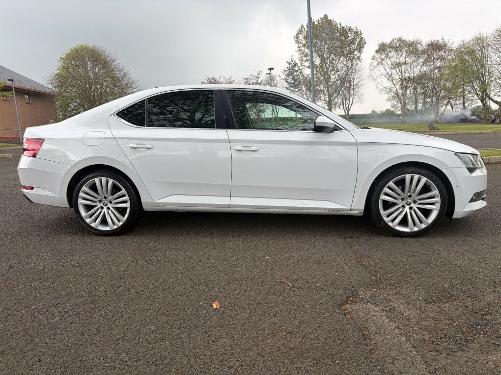 Skoda Superb Se L Executive Tdi 4X4 GNT310M #3