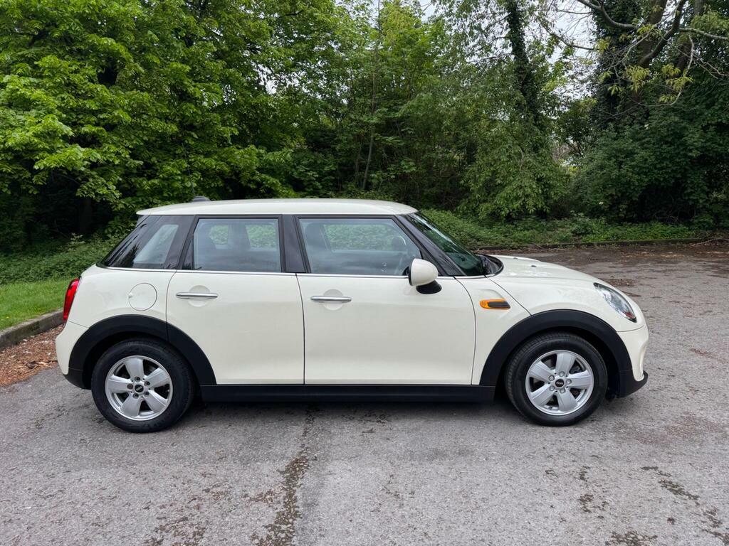 Mini Hatch 1.5 Cooper Euro 6 S S KU66CKJ White #2