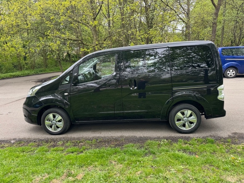 Nissan e-NV200 E Evalia Combi Black #5