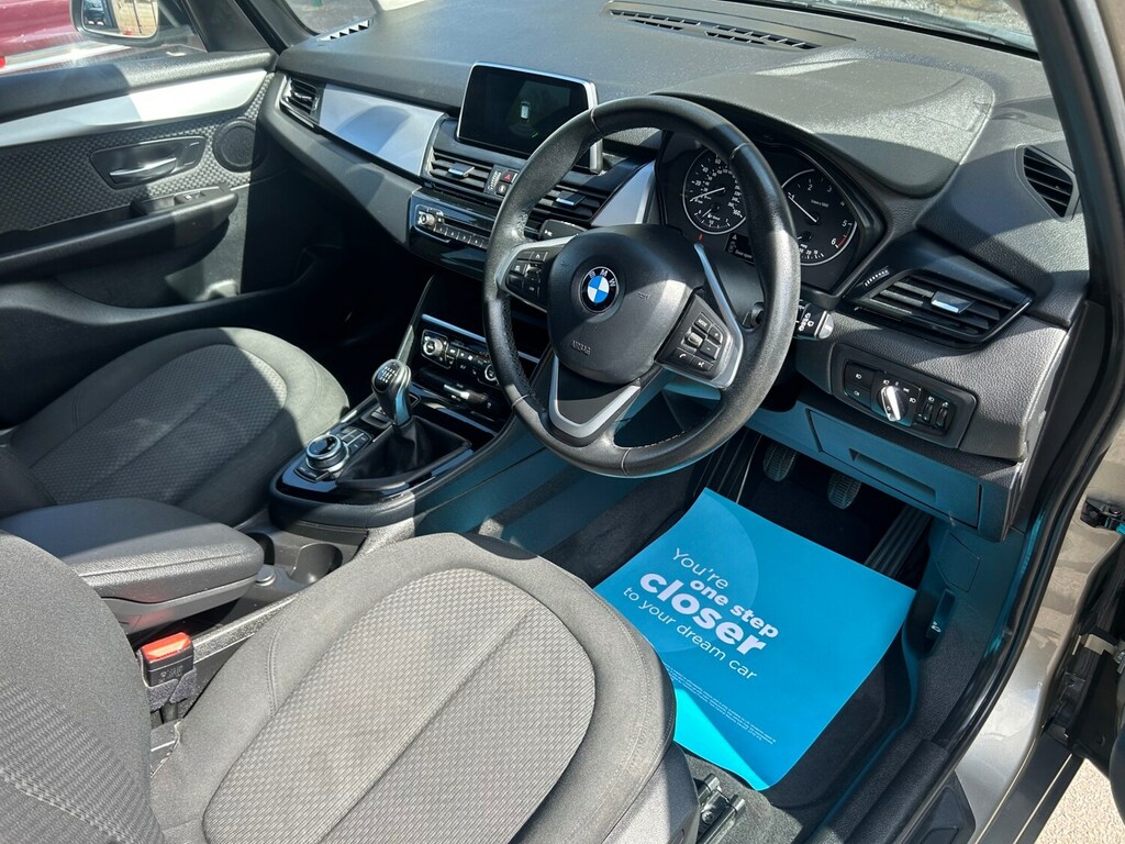 BMW 2 Series 216D Se Nav Silver #5