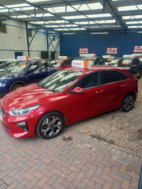 Kia Ceed Hatchback 1.6 Crdi 3 Dct Euro 6 Ss 201868 MA68USO Red #6