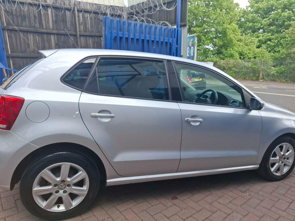 Volkswagen Polo Hatchback 1.4 Match Dsg Euro 5 201212 YE12TVM Silver #4