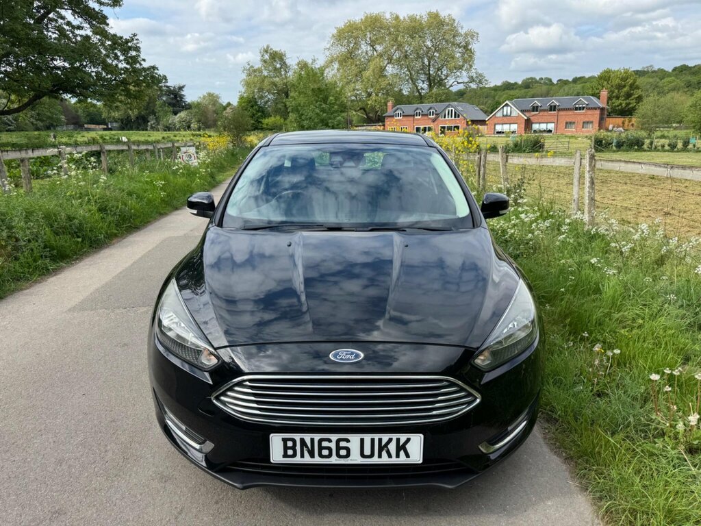 Ford Focus 1.0T Ecoboost Titanium Euro 6 Ss BN66UKK Black #2