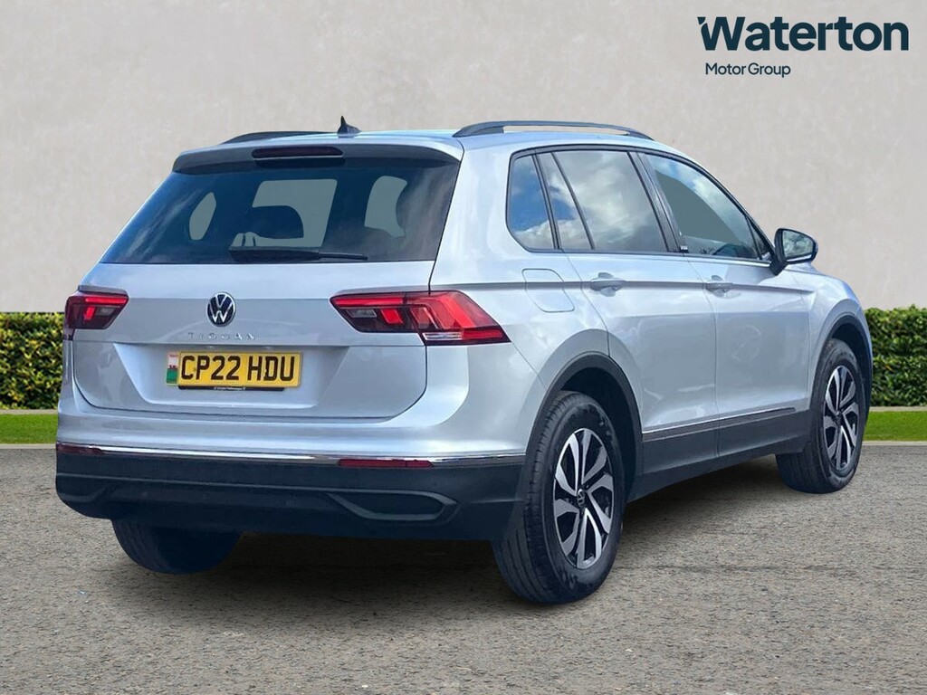 Volkswagen Tiguan 1.5 Tsi 150 Active CP22HDU Silver #3