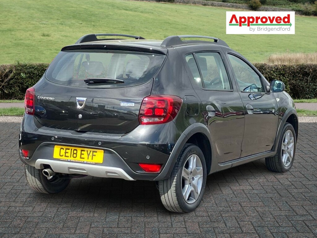 Dacia Sandero Stepway 0.9 Tce Laureate CE18EYF Black #3