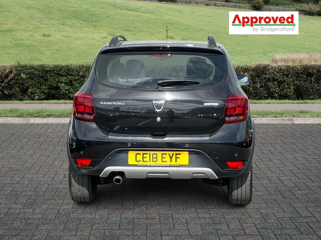Dacia Sandero Stepway 0.9 Tce Laureate CE18EYF Black #4
