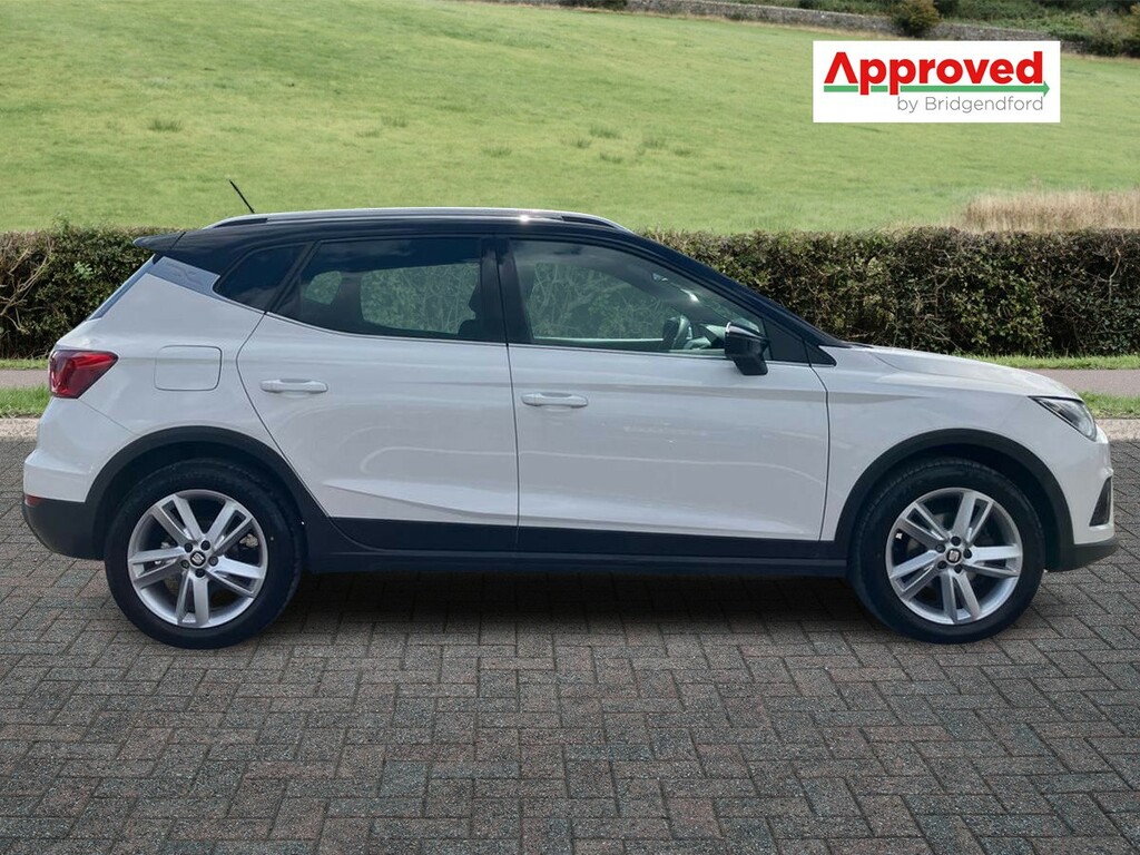 Seat Arona 1.0 Tsi 115 Fr WR18UAL White #2