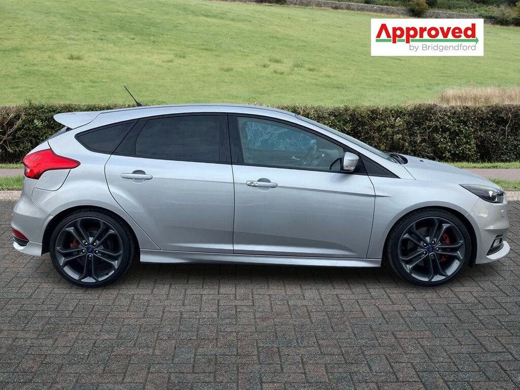 Ford Focus 2.0T Ecoboost St-3 Silver #2