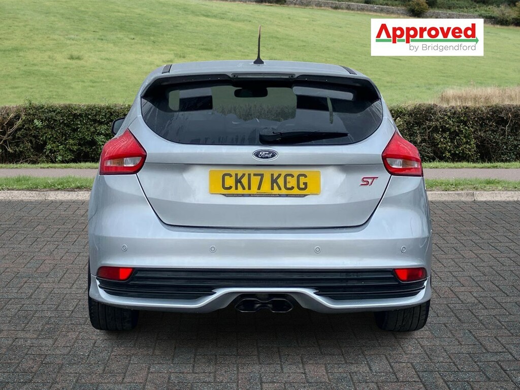 Ford Focus 2.0T Ecoboost St-3 Silver #4