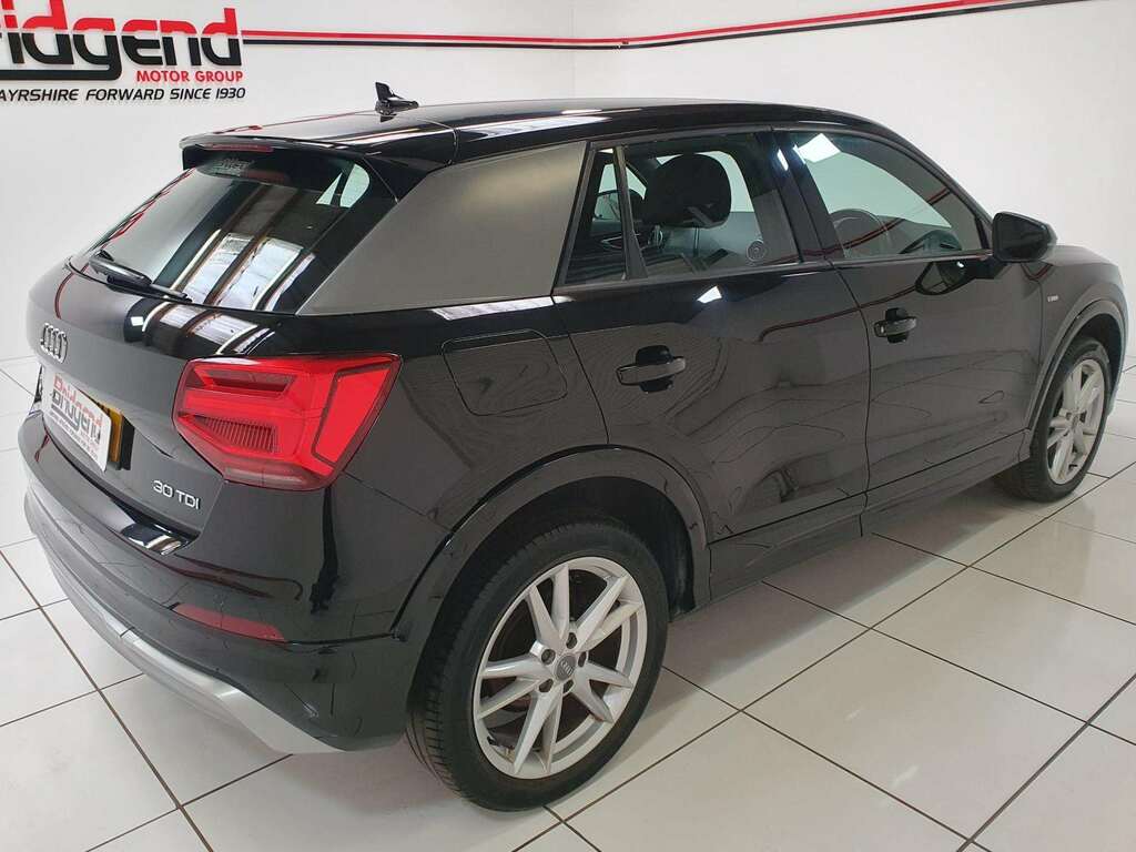 Audi Q2 1.6 Tdi 30 S Line Suv DV19JXH Black #6