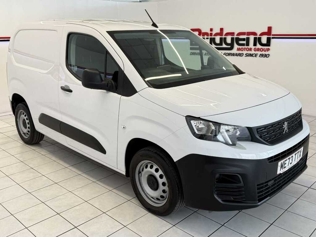 Peugeot Partner 1.5 Bluehdi 1000 Professional Premium Standard P ME73TTX White #2