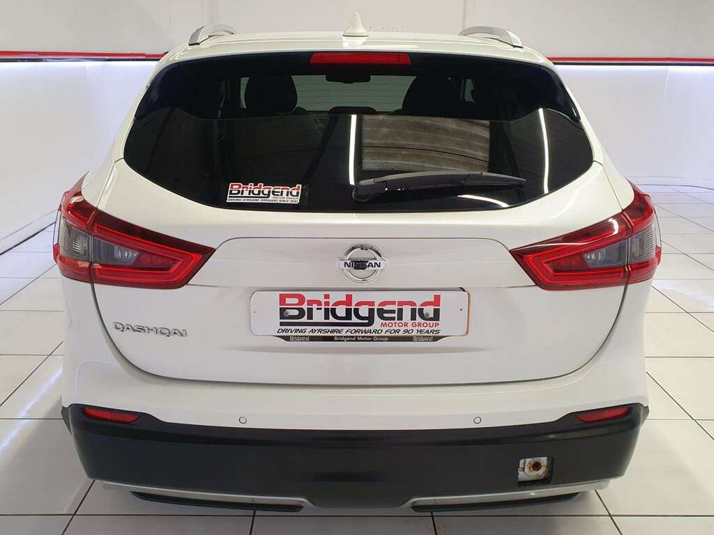 Nissan Qashqai 1.3 Dig-t Tekna Suv LP69JPX White #5
