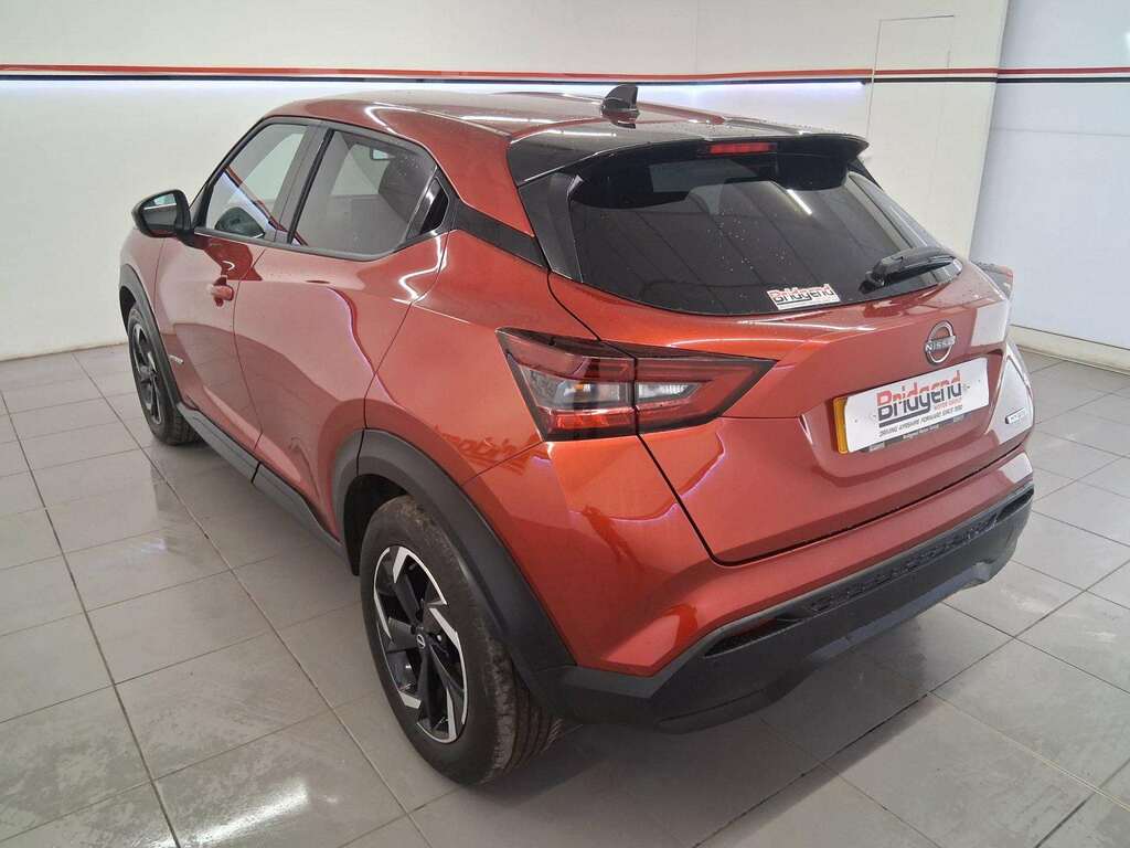 Nissan Juke 1.6 N-connecta Suv KF72VHX Red #4