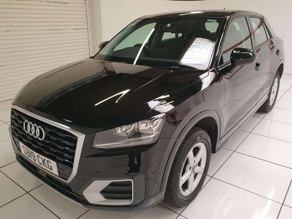 Audi Q2 1.6 Tdi 30 Se Suv SB19CKG Black #3