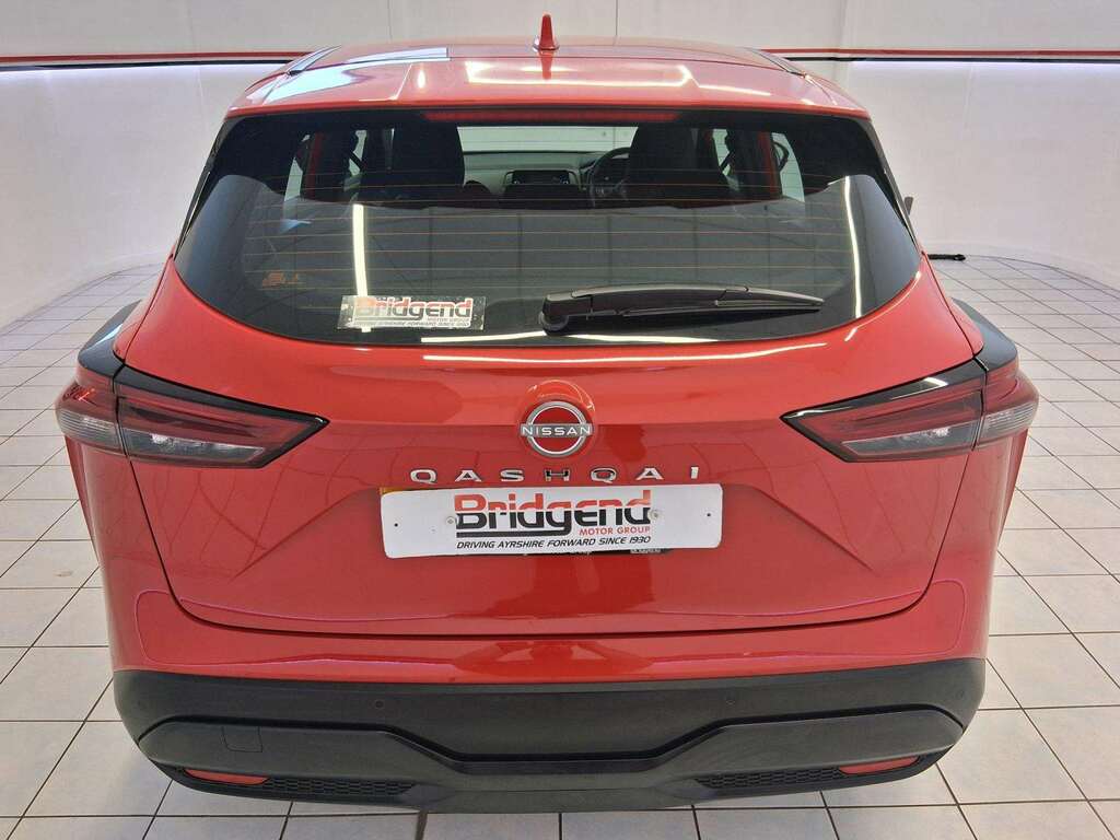 Nissan Qashqai 1.3 Dig-t Mhev Visia Suv DL22MKU Red #5
