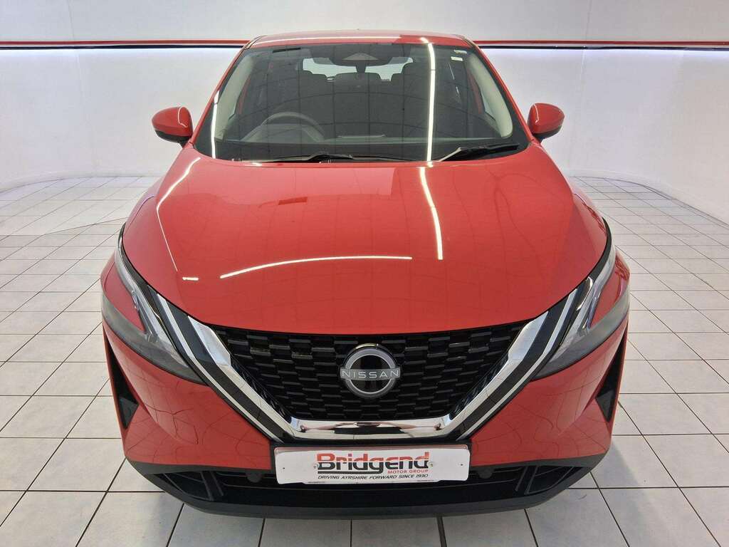 Nissan Qashqai 1.3 Dig-t Mhev Visia Suv Red
