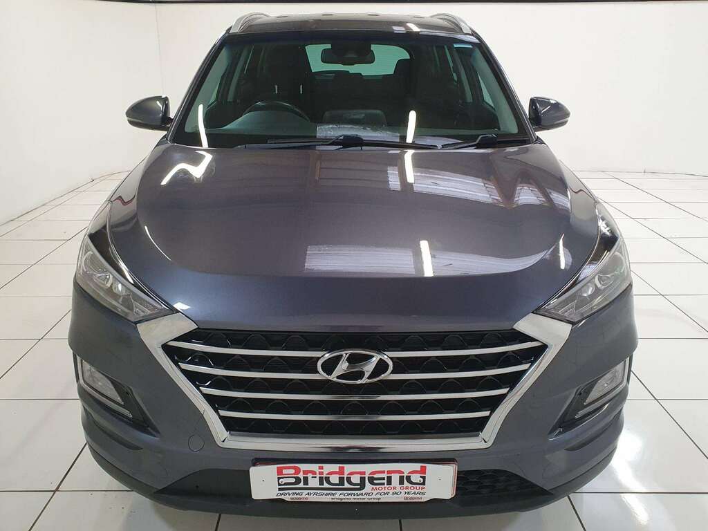 Hyundai Tucson 1.6 Gdi Se Nav Suv Grey