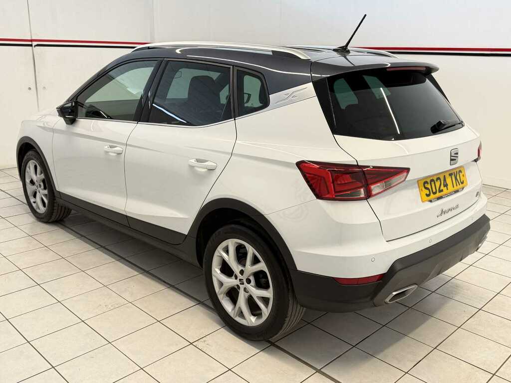 Seat Arona 1.0 Tsi Fr Suv SO24TKC White #4