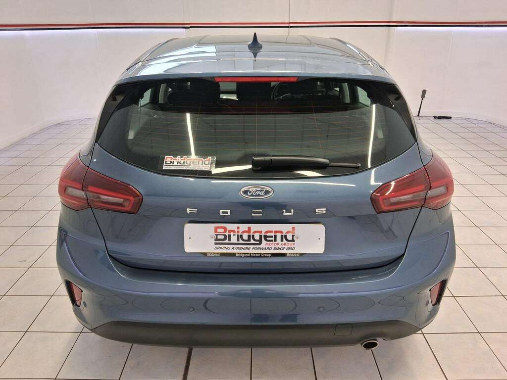 Ford Focus 1.0T Ecoboost Titanium Hatchback ML23OWM Blue #5