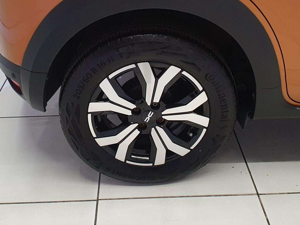 Dacia Sandero Stepway 1.0 Tce Journey Hatchback MC72OLO Orange #6