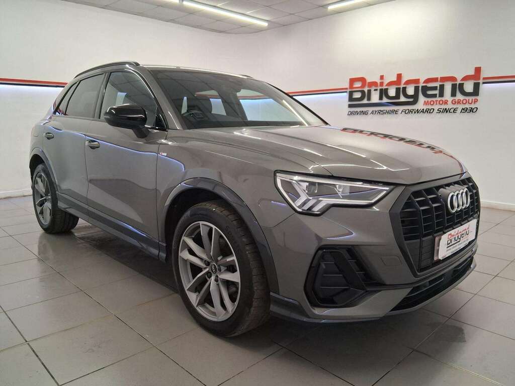Audi Q3 2.0 Tdi 35 Black Edition Suv NG22AHZ Grey #2