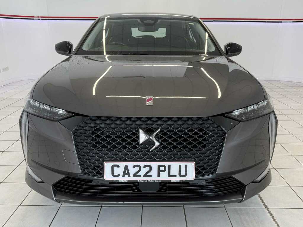 DS DS 4 1.2 Puretech Performance Line Hatchback Grey