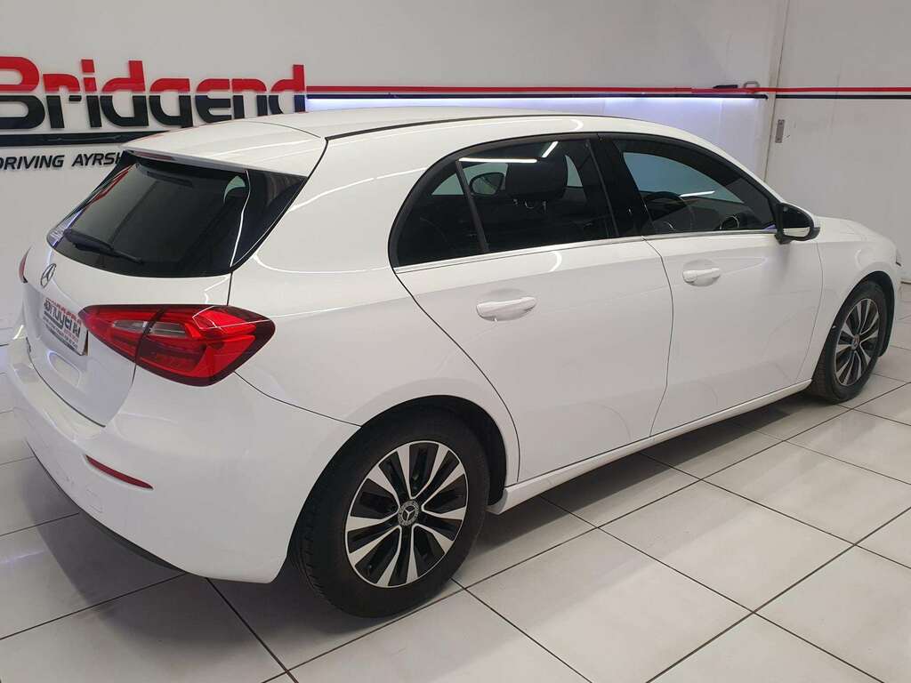 Mercedes-Benz A Class 1.3 A180 Se Hatchback ST70EUP White #6