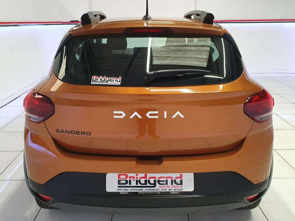Dacia Sandero Stepway Stepway 1.0 Tce Expression Hatchback EX23CAU Orange #4