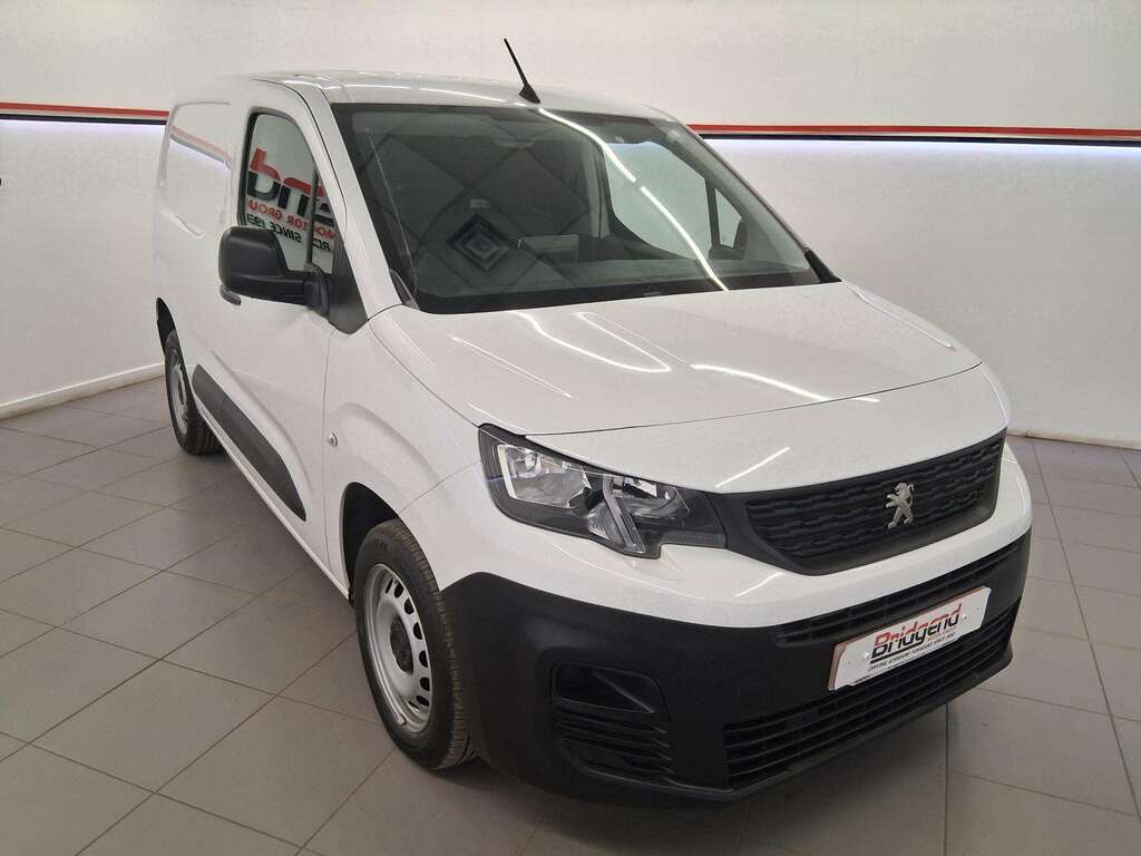 Peugeot Partner 1.5 Bluehdi 1000 Professional Premium Standard P YL23GEY White #2