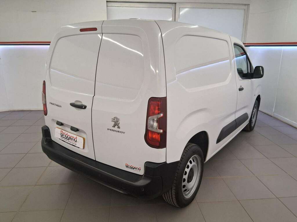 Peugeot Partner 1.5 Bluehdi 1000 Professional Premium Standard P YL23GEY White #6