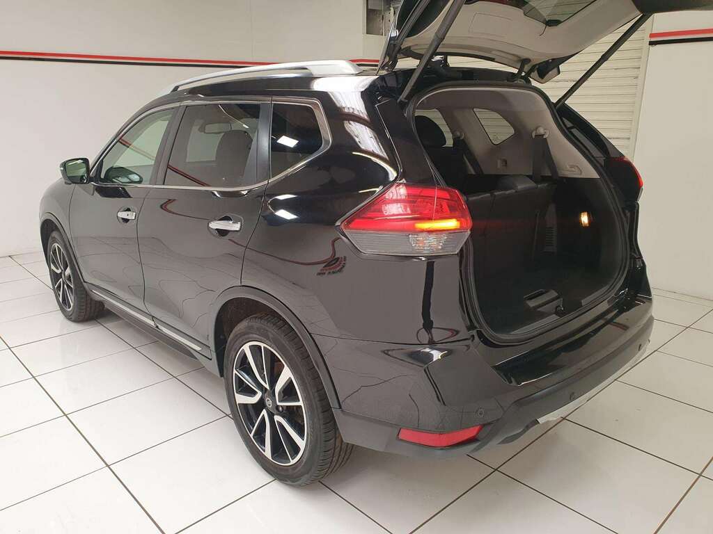 Nissan X-Trail 1.7 Dci Tekna Suv 4Wd SB07JCB Black #4