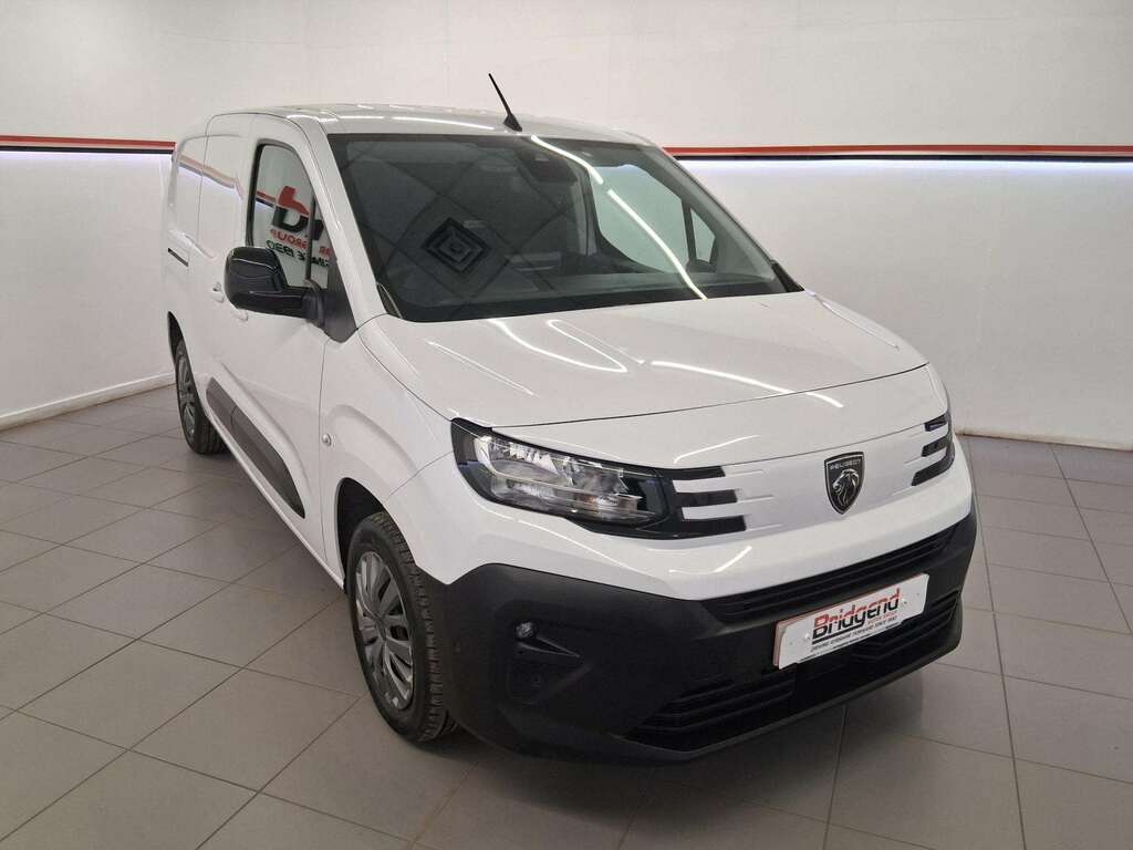 Peugeot Partner 1.5 Bluehdi 950 Asphalt Long Panel Van 6Dr KT24HZD White #2