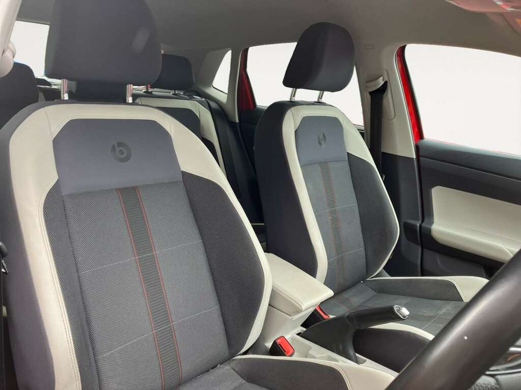 Volkswagen Polo 1.0 Evo Beats Hatchback SJ19XUB Red #5