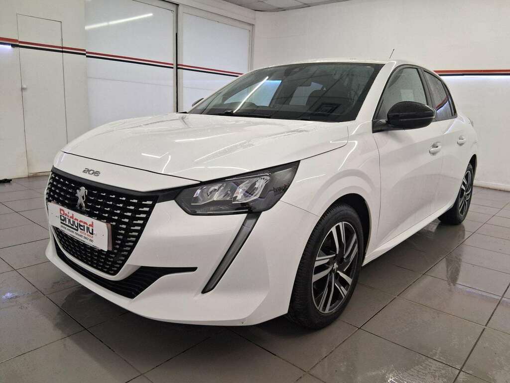 Peugeot 208 1.2 Puretech Active Premium Hatchback AMZ7418 White #3