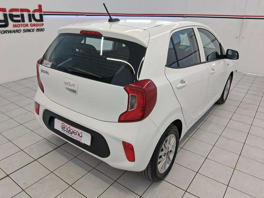 Kia Picanto 1.0 Dpi 2 Hatchback FY22SVW White #6