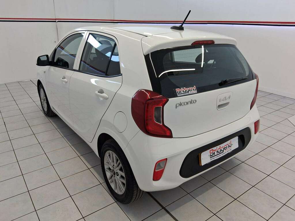 Kia Picanto 1.0 Dpi 2 Hatchback FY22SVW White #4