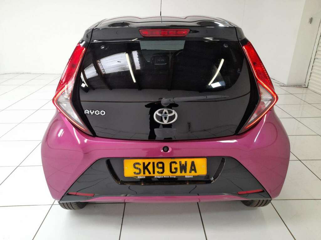 Toyota Aygo 1.0 Vvt-i X-cite Hatchback SK19GWA Purple #5