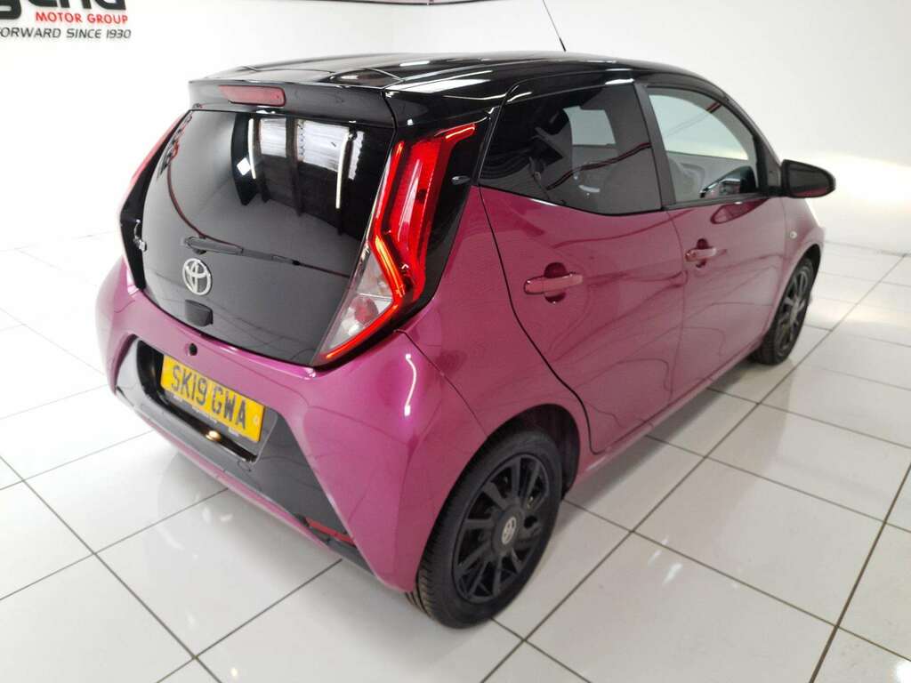 Toyota Aygo 1.0 Vvt-i X-cite Hatchback SK19GWA Purple #6