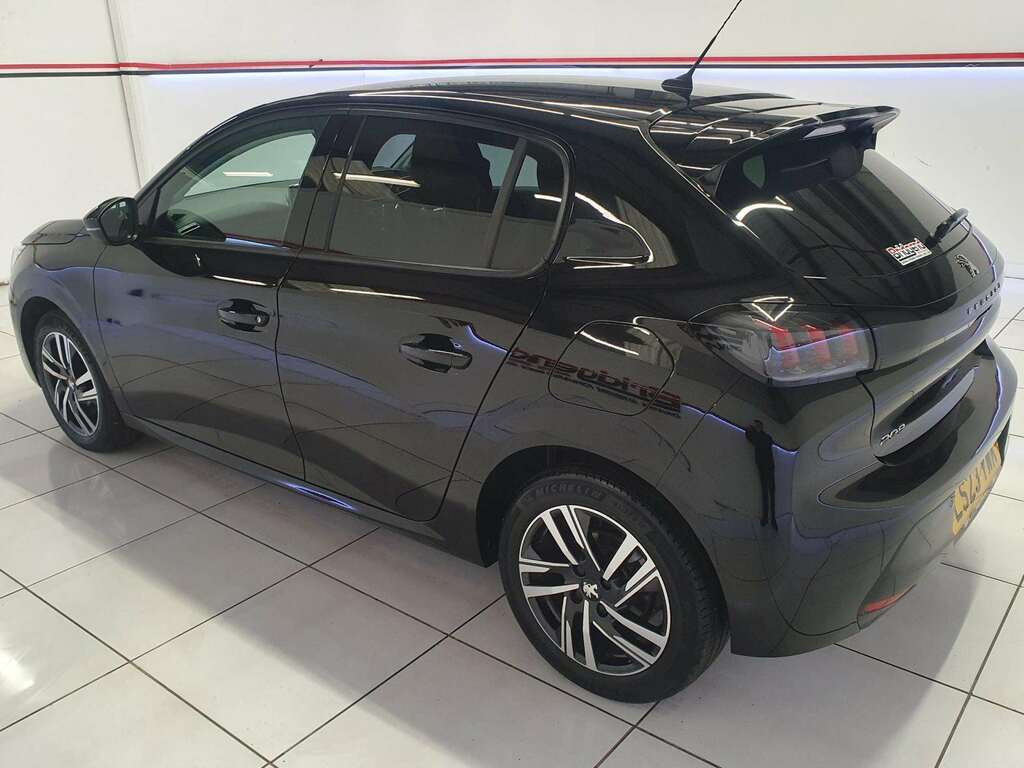 Peugeot 208 1.2 Puretech Allure Premium Hatchback LS23YWK Black #4