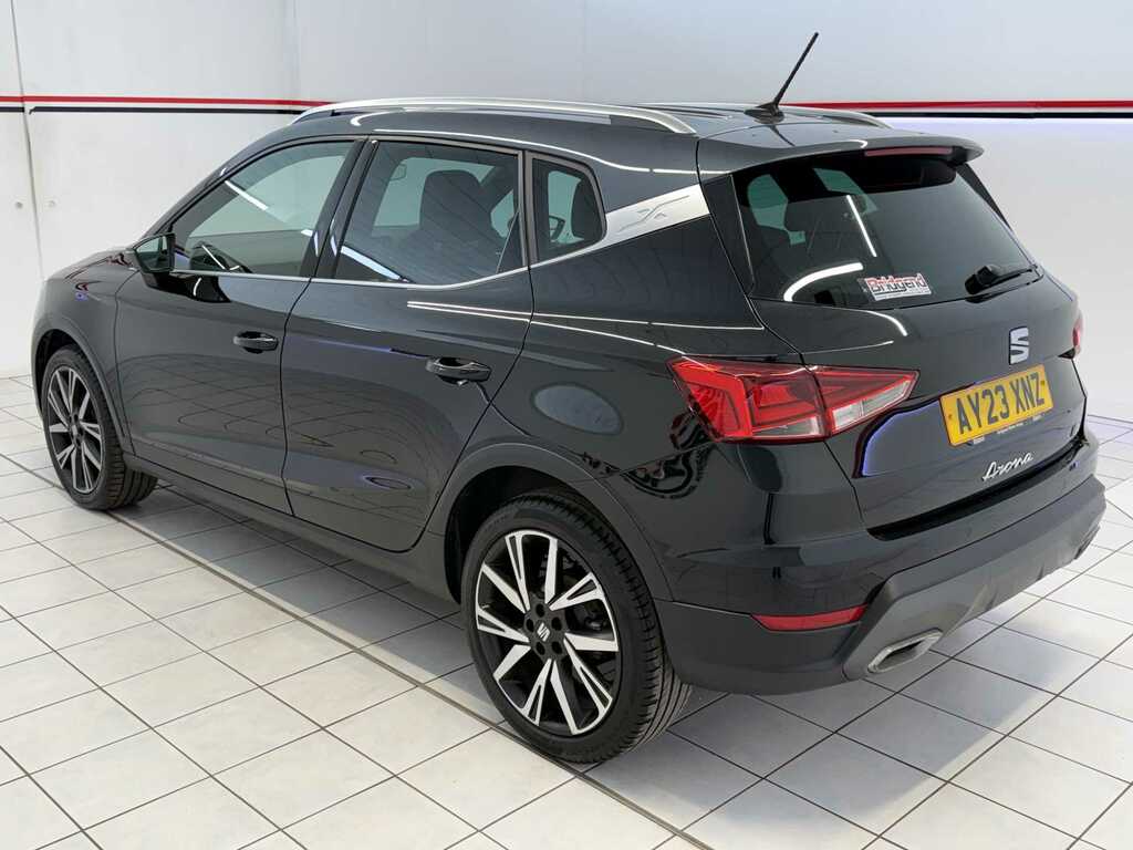 Seat Arona 1.0 Tsi Fr Edition Suv AY23XNZ Black #4